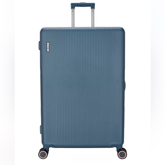 Tag Gateway  Piece Hard side Spinner 28“ Luggage suitcase $439 - Picture 3 of 12